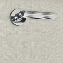 Poignée de porte design finition aspect chrome brillant Nelia - KATCHMEE