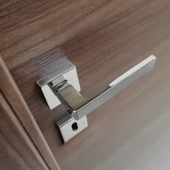 Poignée de porte intérieure sur rosaceZamac chrome brillant Avec ressort de rappel Hardwarexchange