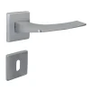 Poignée de porte intérieure sur rosaceZamac chrome satiné mat Avec ressort de rappel Hardwarexchange