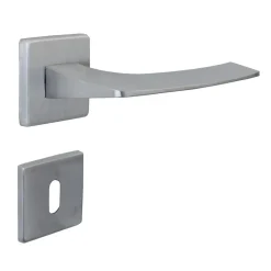 Poignée de porte intérieure sur rosaceZamac chrome satiné mat Avec ressort de rappel Hardwarexchange