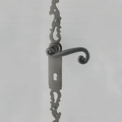 Poignées de porte fer forgé COQ vieil argent 330X36 mm Trou de clé L