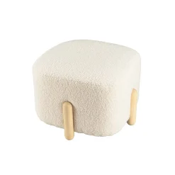 Pouf en tissu bouclette écru et pieds bois