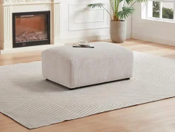 Pouf en velours côtelé beige TIRONO de Maison Céphy
