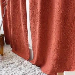 Rideau à oeillets feuillage aspect gaufré (135x240 cm - Terracotta)