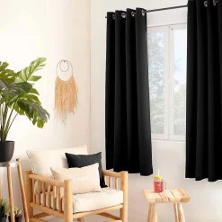 Rideau uni isolant et thermique (140x180 cm - Noir)