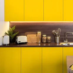 Rouleau adhésif Imperméable Vinyle au Mètre - Sticker Lavable Cuisine Meuble Armoire Porte - 60cmx1m - Jaune moutarde