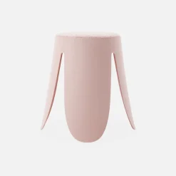 Set de 4 tabourets empilables rose pâle. bouclette texturée. NIKI. D.30 / 44 x H46cm