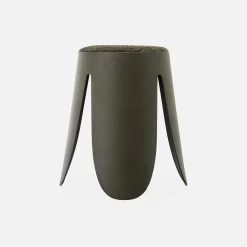 Set de 4 tabourets empilables kaki foncé. bouclette texturée. NIKI. D.30 / 44 x H46cm