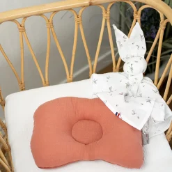 SEVIRA KIDS Coussin cale tête ergonomique en gaze de coton Jeanne