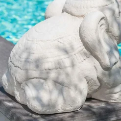 Statue eléphant assis 40cm blanc crème