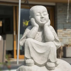 Statue moine shaolin pensif gris clair 80 cm