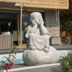 Statue moine shaolin pensif gris clair 80 cm