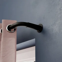Support extensible coudé tringle à rideau Araxos métal noir Ø28mm GoodHome