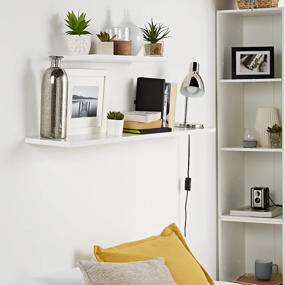 Tablette murale Form Rigga blanc 118 cm