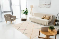 Tapis berbère losange coloré sur fond beige L.170 x l.120cm Balta