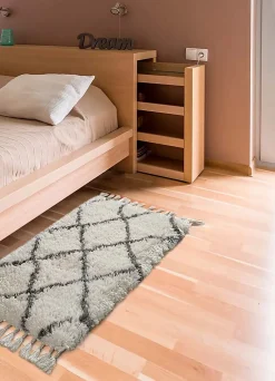Tapis intérieur ATTICGO blanc rectangulaire shaggy uni 120x170 cm SAMIRA