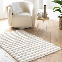 Tapis rectangle 120 x 170 cm Imitation fourrure Modèle Mounty Blanc relief