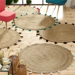 Tapis Shira - tapis rond à pompons - Douceur d'Intérieur - Tapis