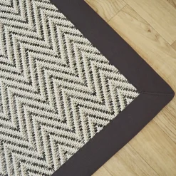 Tapis tissé plat - Java Chevron blanc - Ganse coton anthracite - 80 x 150 cm