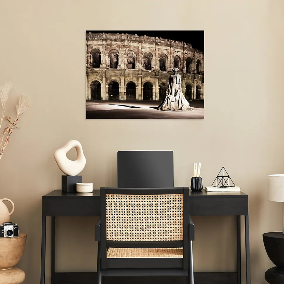 Toile imprimée les arènes de Nîmes de nuit Dada Art montée sur châssis bois en pin 60x80 cm